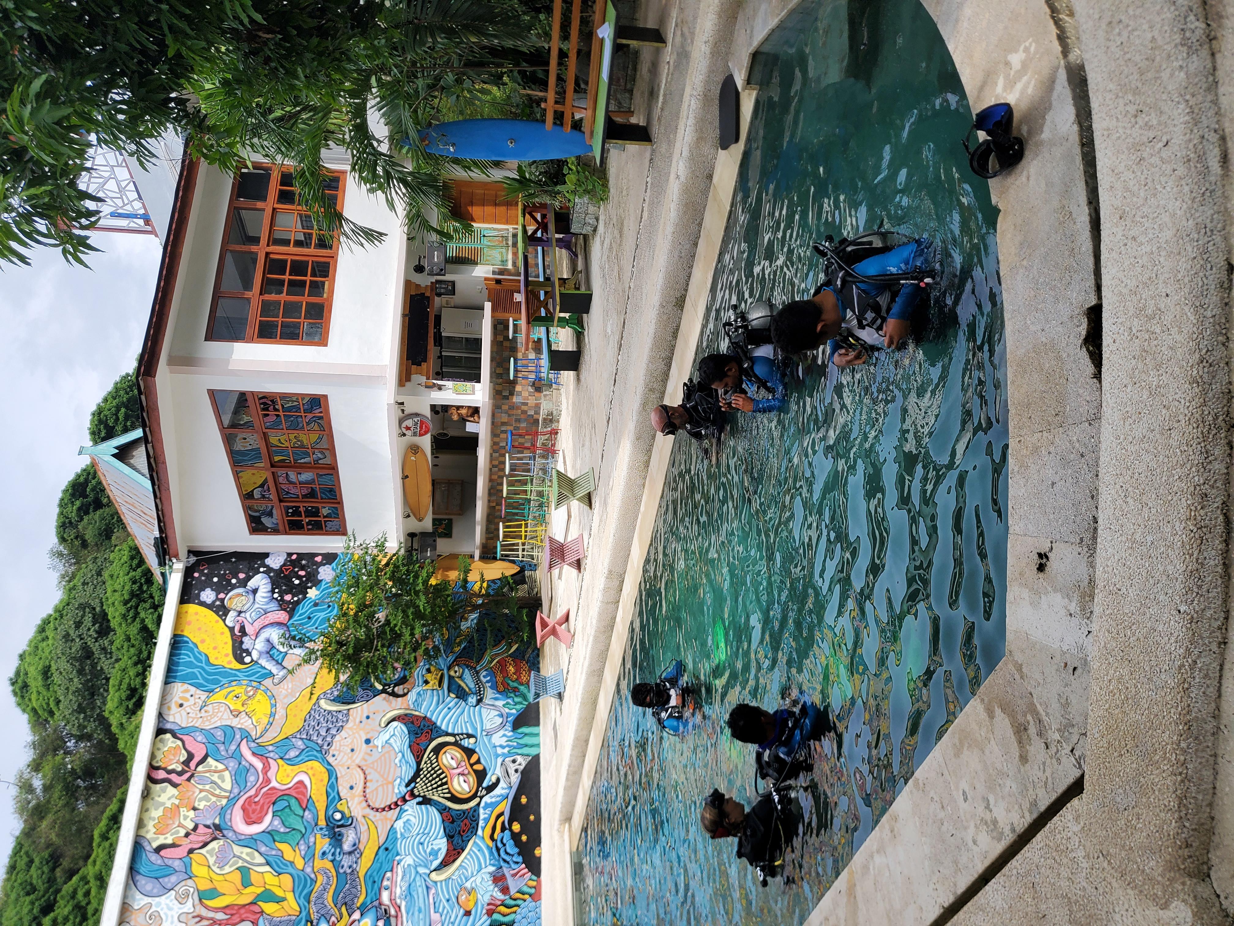 Dragon Dive Komodo Dive Resort Labuan Bajo Exterior photo
