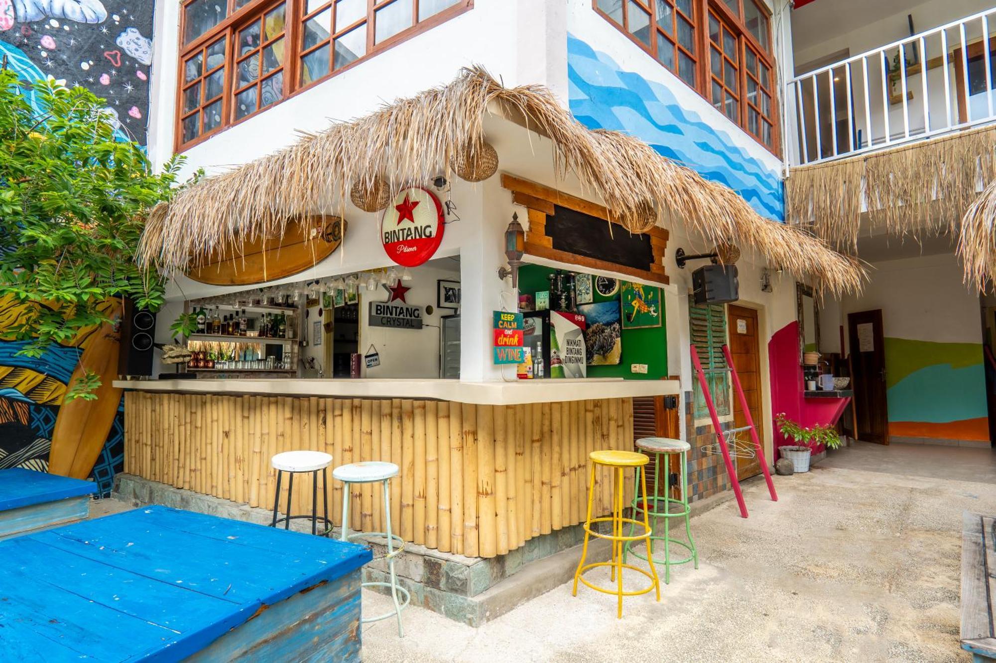 Dragon Dive Komodo Dive Resort Labuan Bajo Exterior photo